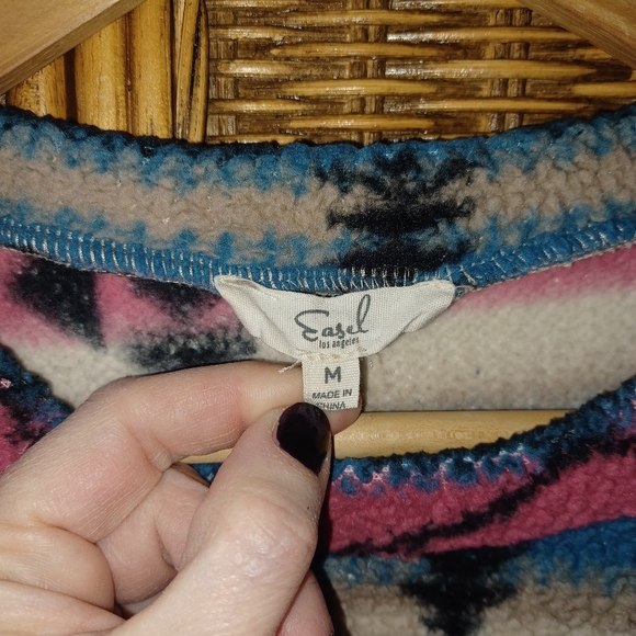 Easel of Los Angeles Women's Fleece Sweatshirt with Pockets Size Medium - Picture 2 of 4